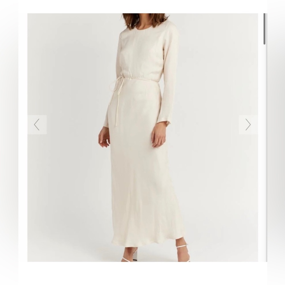 DISSH NWT Wren Oyster Sleeved MIDI Dress Australian size 6